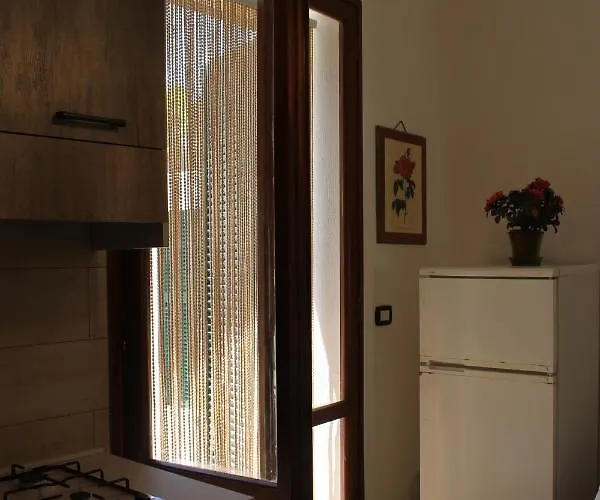 Baia Via Delle Mimose Villa